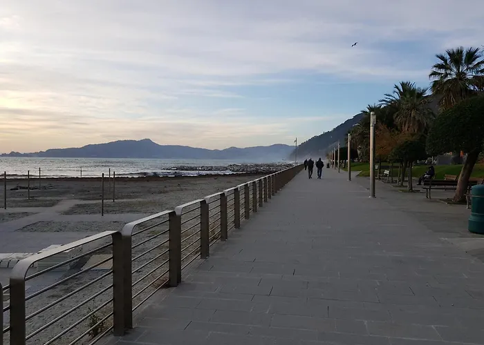 Vecchio Borgo 아파트 *